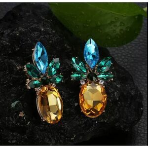 Pineapple Jewel Earrings NEW